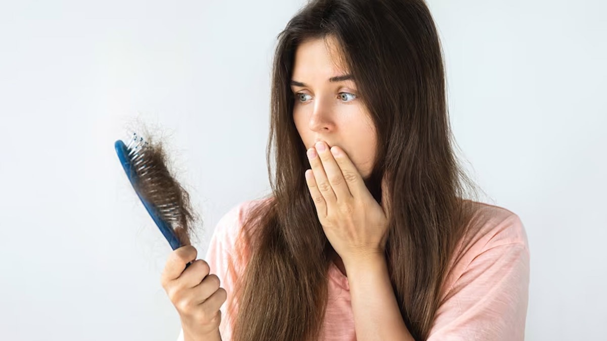 10 Superfoods to Eat if You’re Experiencing Hair Loss
